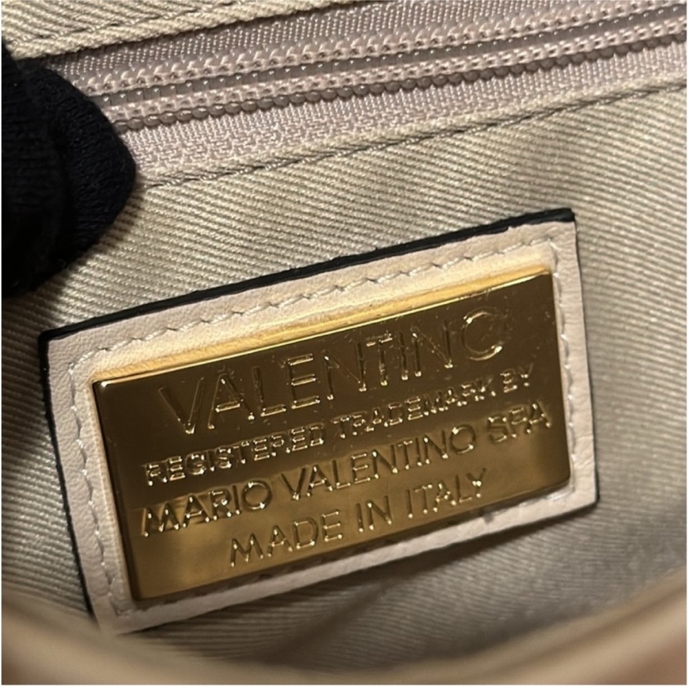 Valentino✨ Beatriz D-Plate Bag by Mario Valentino - Picture 15 of 16